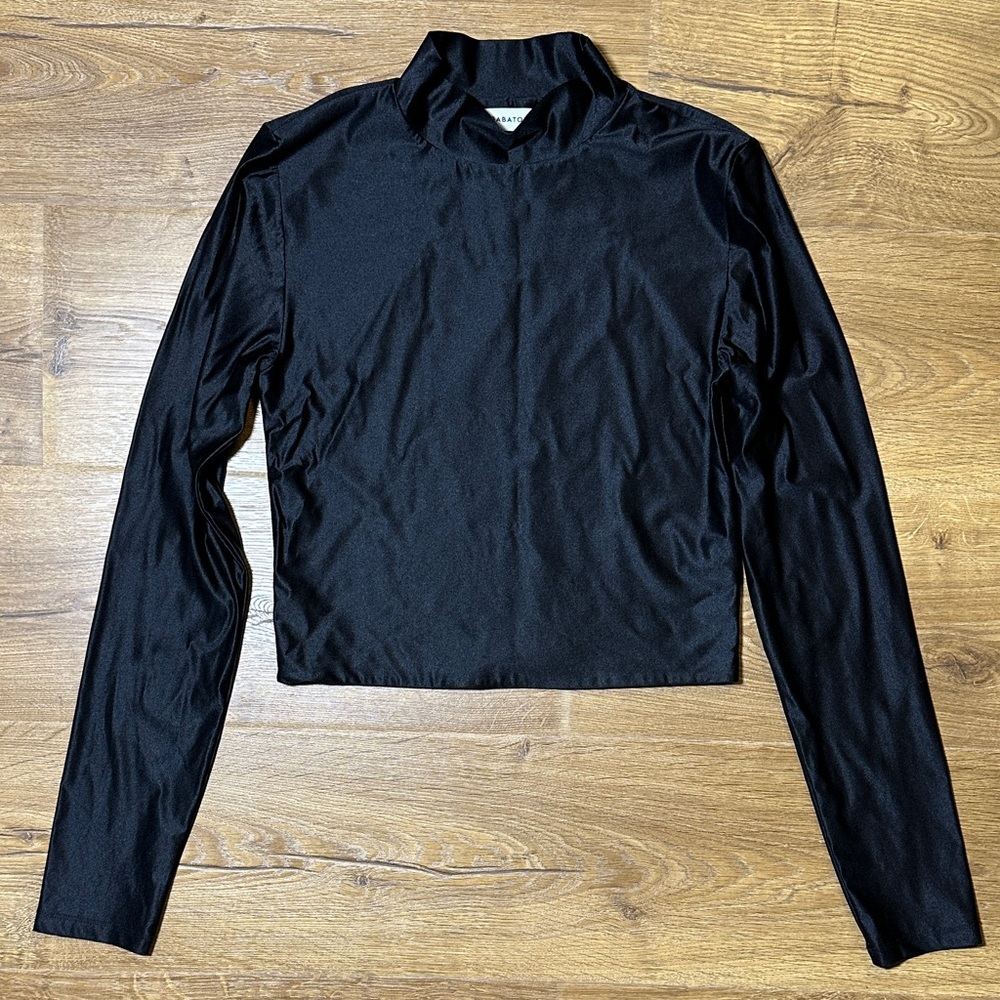 Babaton Aritzia Black Long-Sleeve Mock Neck Satin Crop Top Medium